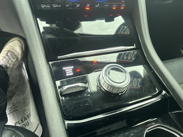 Used 2021 Jeep Grand Cherokee L Limited AWD/4WD image 24