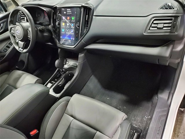 Used 2025 Subaru Ascent Onyx Edition image 14