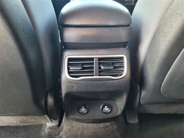 Used 2023 Hyundai Santa Fe SEL image 17