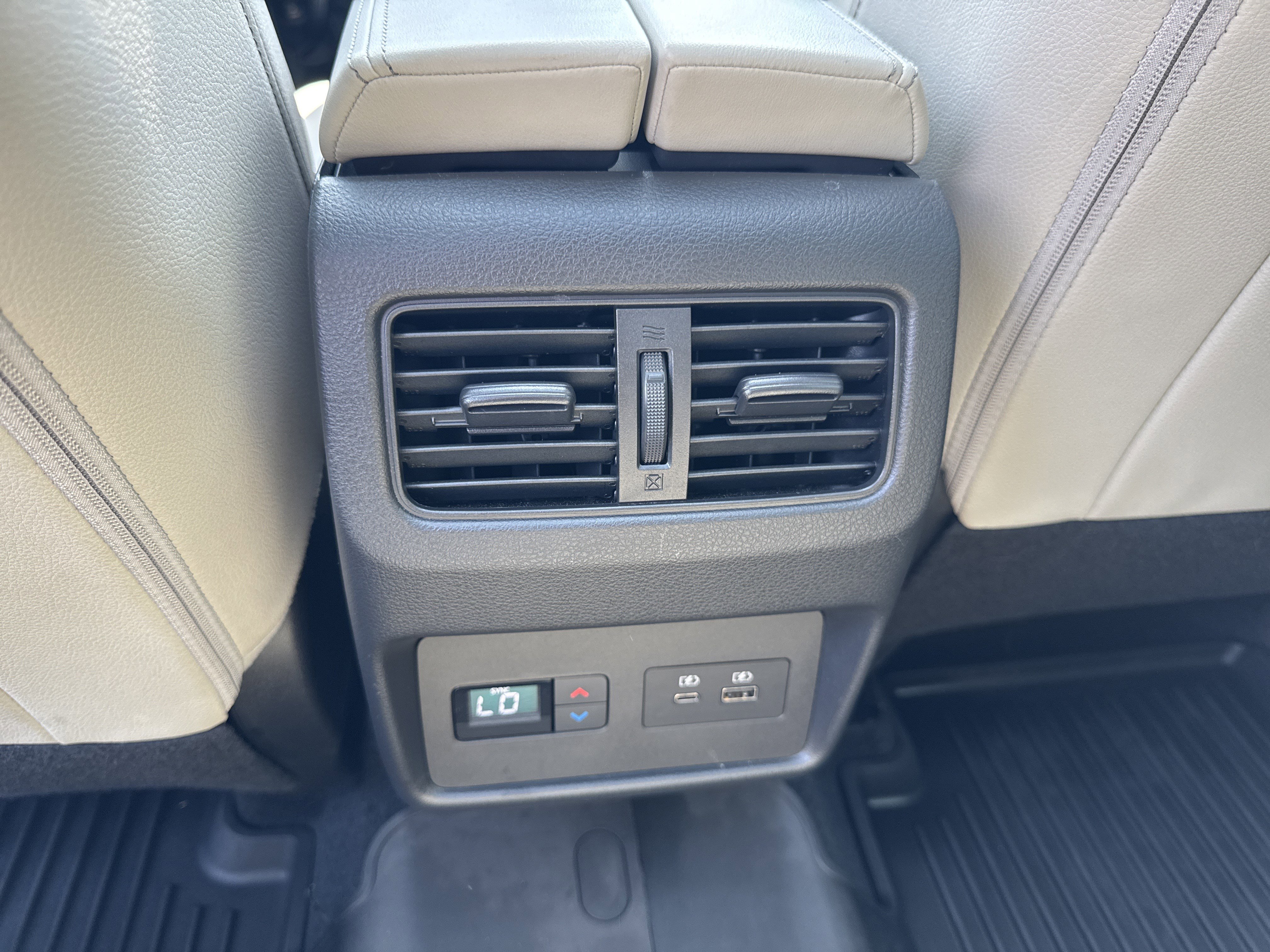 Used 2023 Nissan Rogue SL w/ SL Premium Package FWD image 26