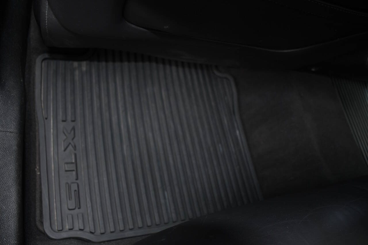 Used 2019 Cadillac XTS Luxury FWD image 17