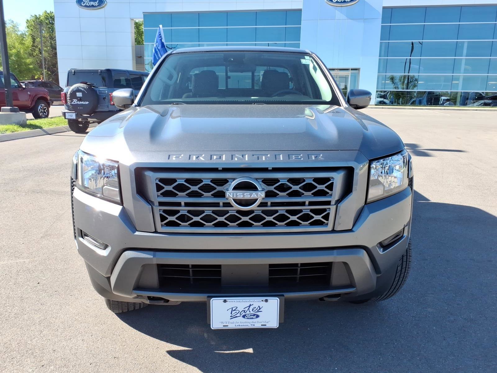 Used 2022 Nissan Frontier SV w/ Technology Package AWD/4WD image 8
