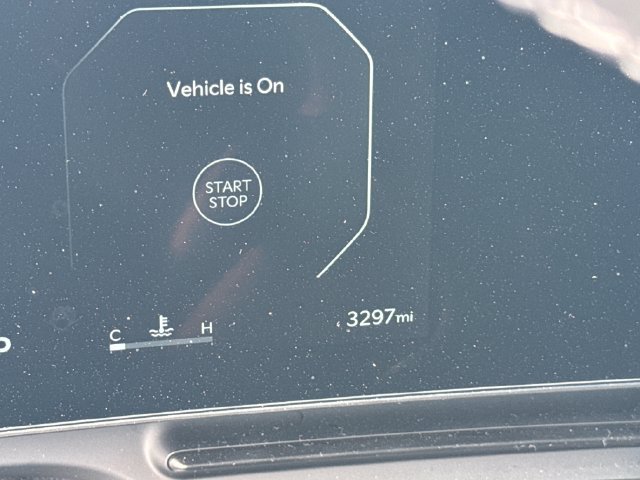 Used 2026 Kia Carnival SX w/ SX Dark Edition Package FWD image 21
