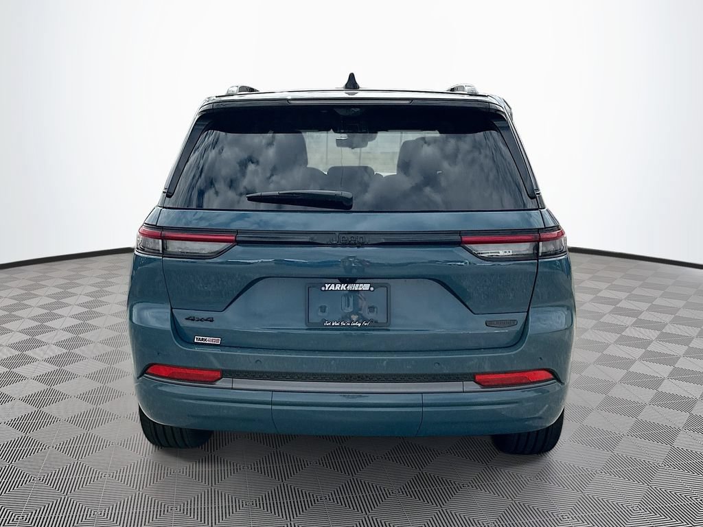 New 2026 Jeep Grand Cherokee Summit AWD/4WD image 8