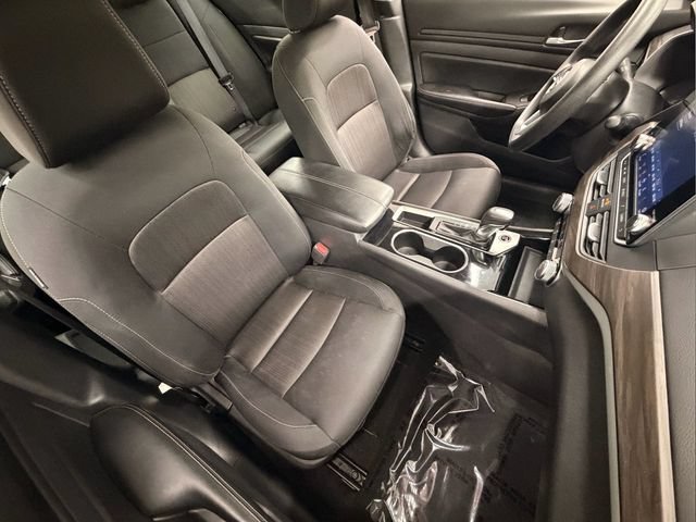 Certified 2024 Nissan Altima 2.5 SV FWD image 21