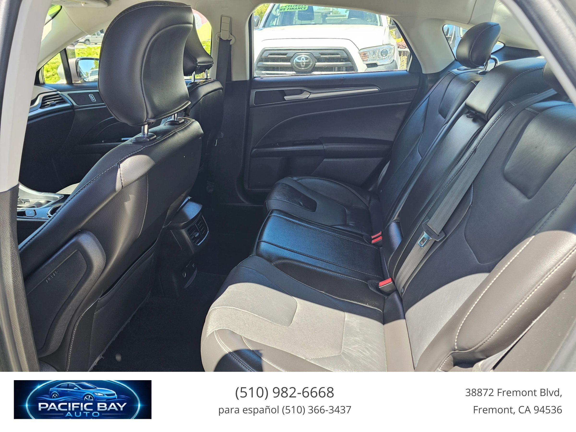 Used 2015 Ford Fusion Energi Titanium FWD image 14