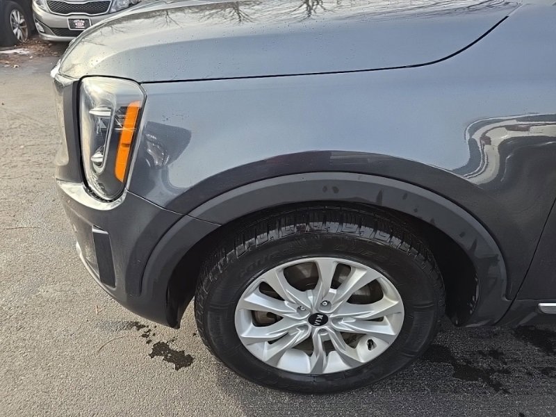 Used 2021 Kia Telluride LX image 9