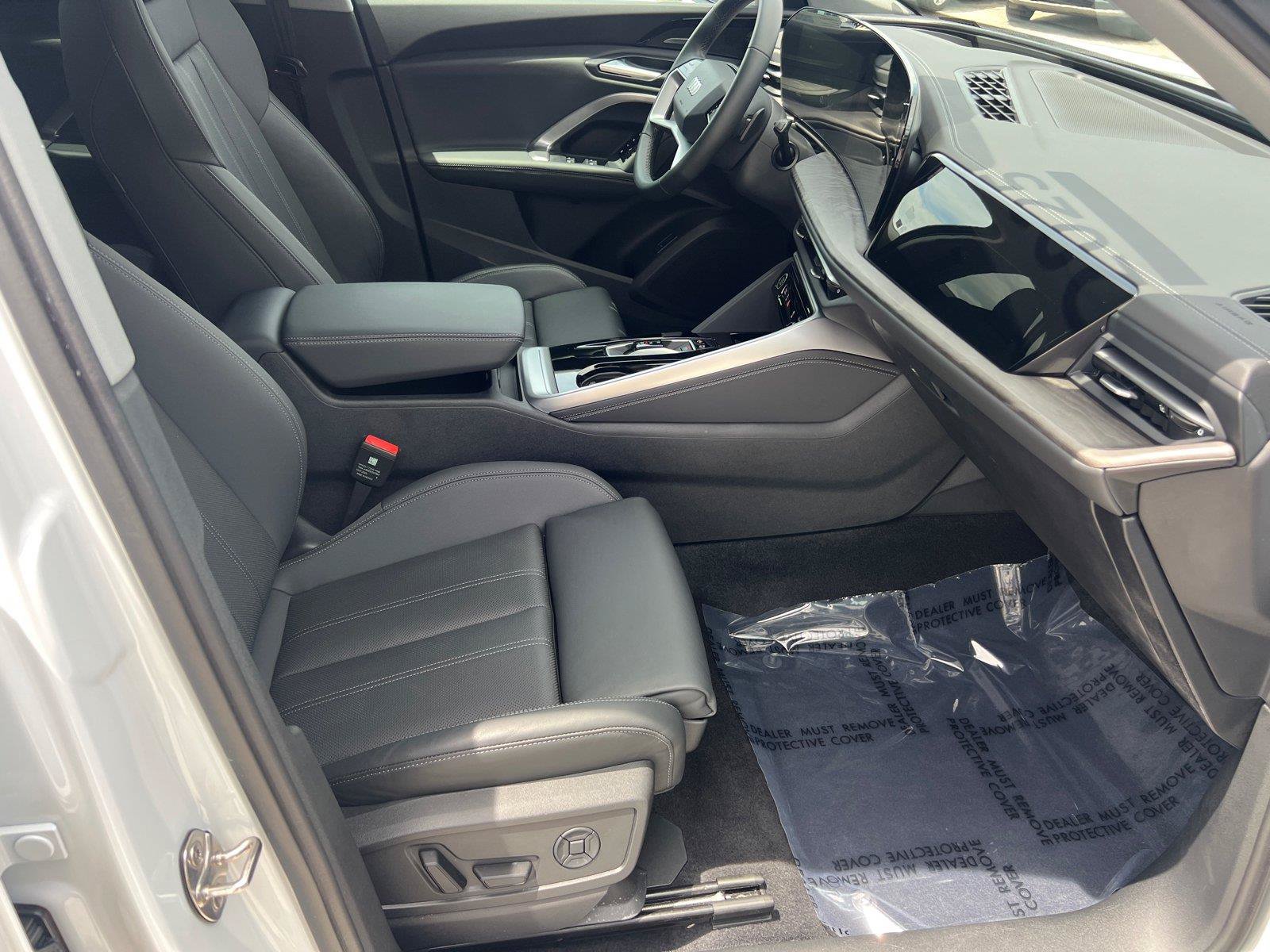 Certified 2025 Audi Q5 Premium w/ Premium Plus AWD/4WD image 13