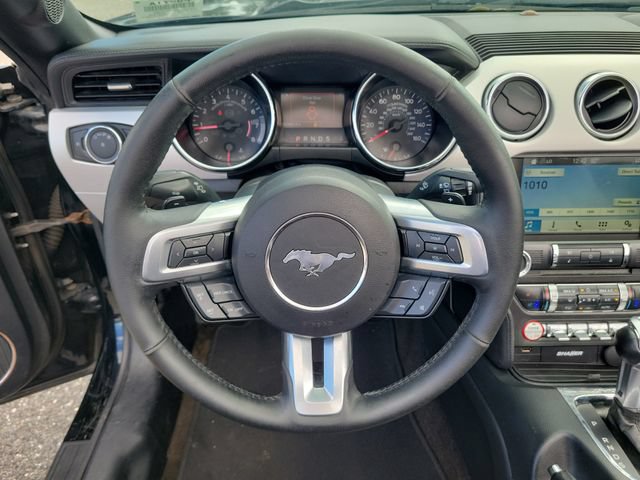 Used 2017 Ford Mustang Premium RWD image 30