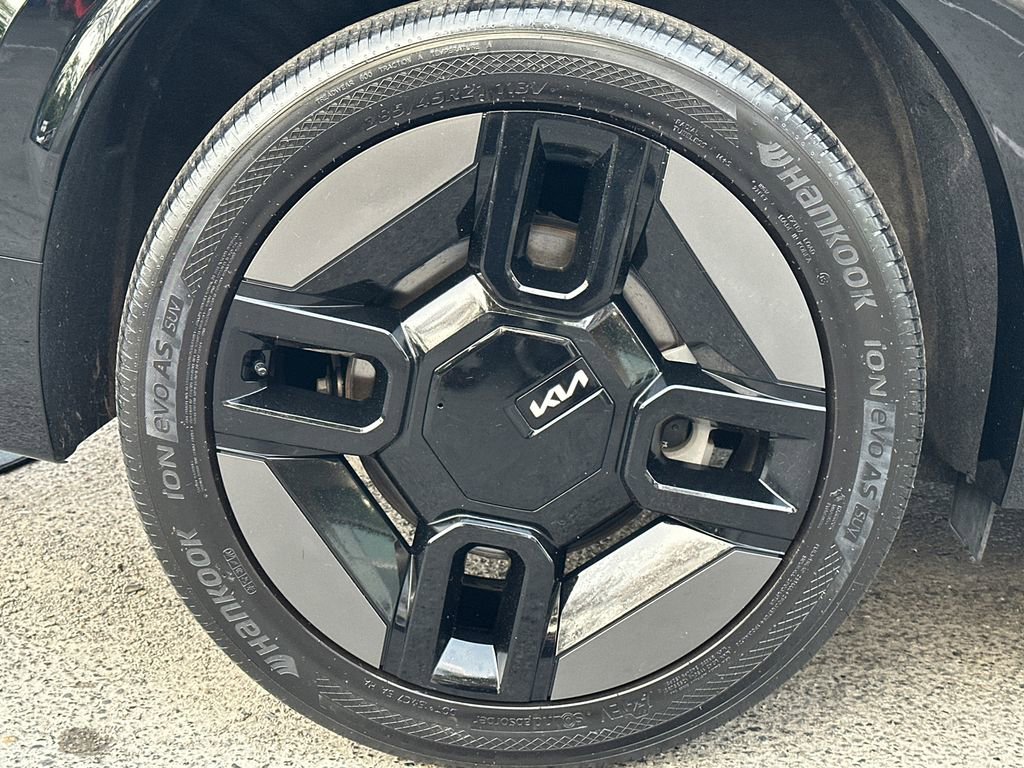 Certified 2024 Kia EV9 GT-Line AWD/4WD image 8