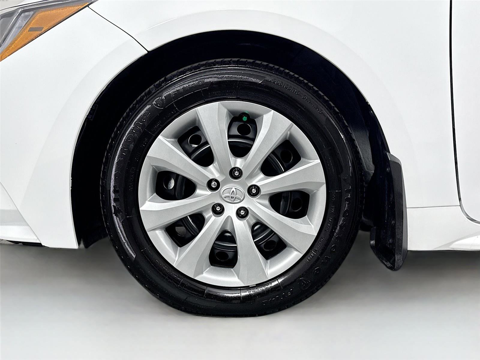 Certified 2025 Toyota Corolla LE image 42