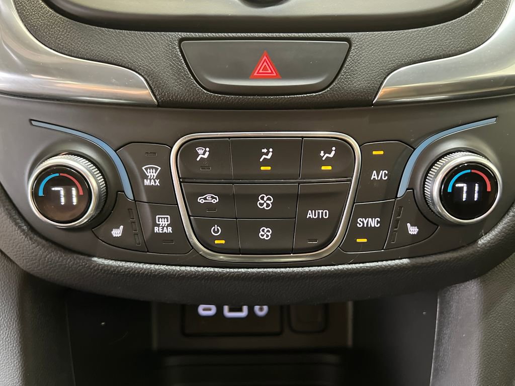 Used 2021 Chevrolet Equinox LT AWD/4WD image 28