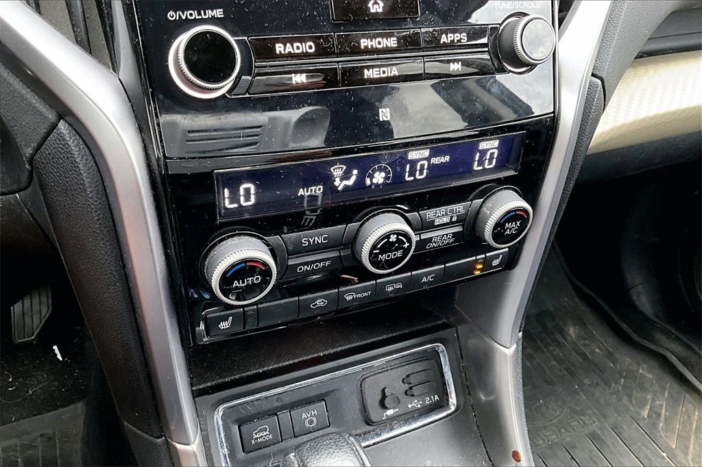 Used 2020 Subaru Ascent Premium w/ Convenience Package image 24