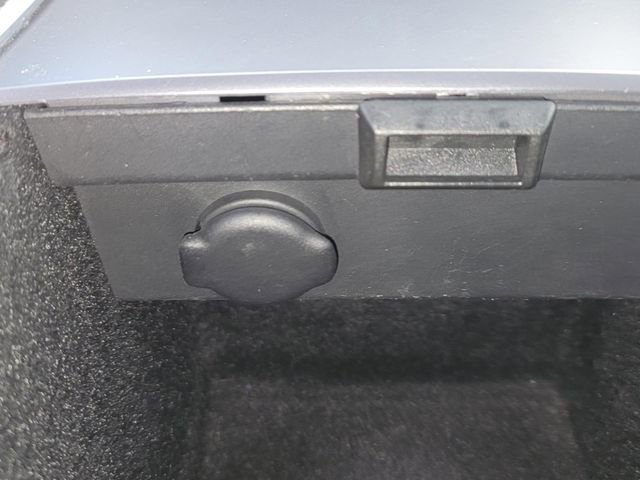 Used 2021 Tesla Model Y Long Range image 24