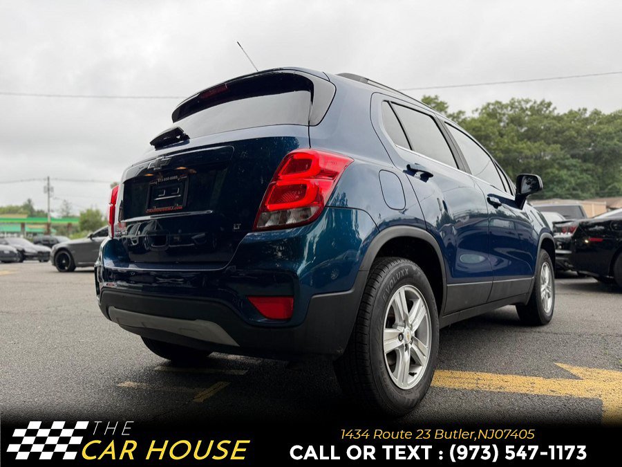 Used 2020 Chevrolet Trax LT w/ Driver Confidence Package AWD/4WD image 4