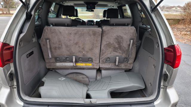 Used 2005 Toyota Sienna XLE Limited image 25