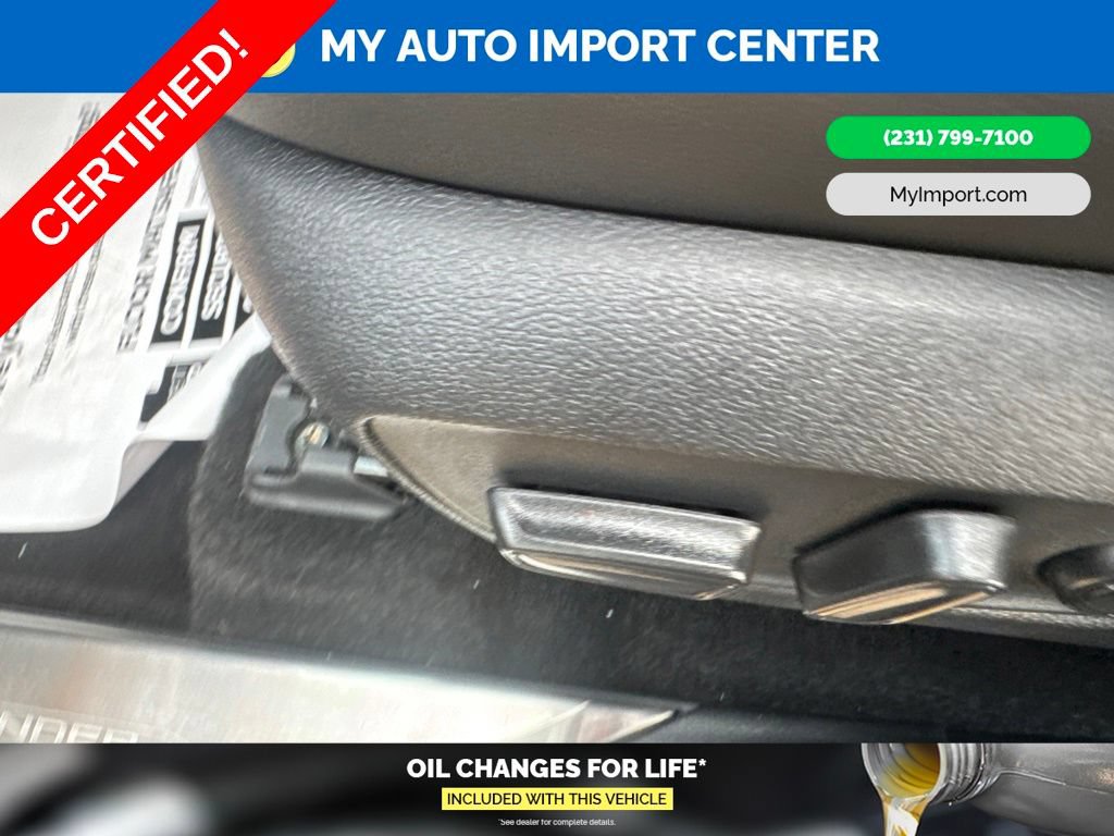 Certified 2025 Toyota Highlander Platinum AWD/4WD image 13