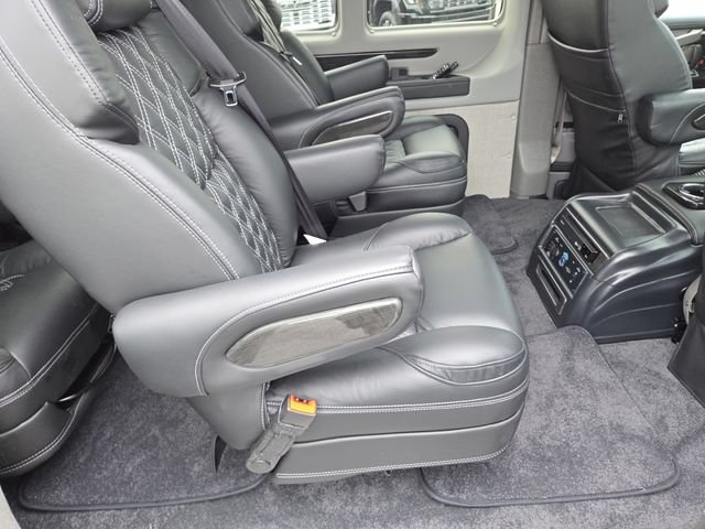 New 2026 GMC Savana 2500 Extended w/ Driver Convenience Package RWD image 18