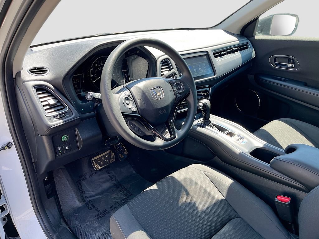Used 2022 Honda HR-V EX image 9