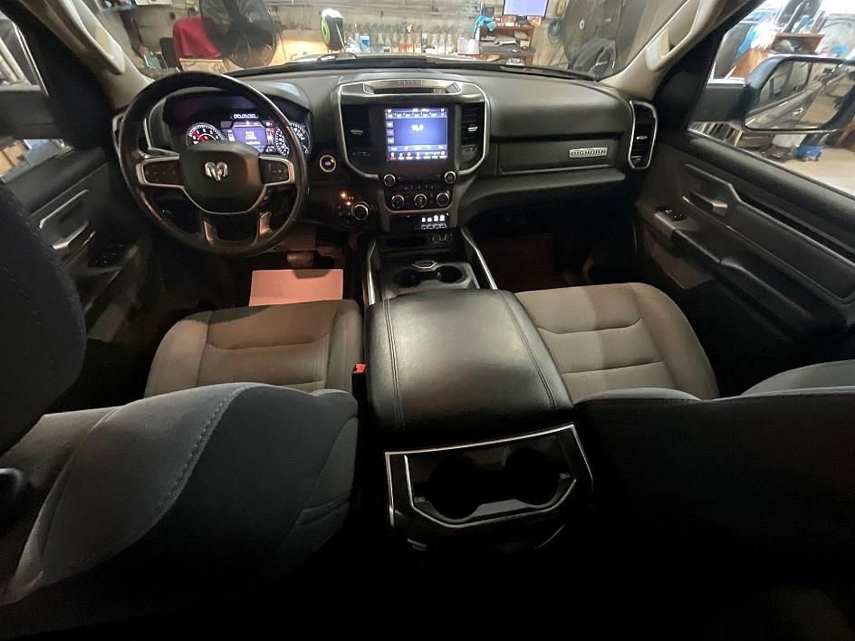 Used 2020 RAM 1500 Big Horn image 3