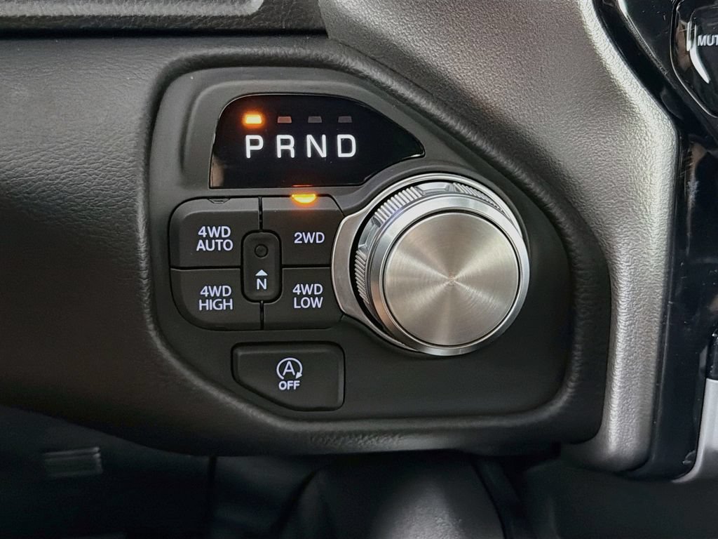 New 2027 RAM 1500 Laramie AWD/4WD image 17