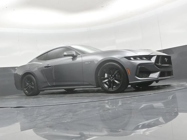 Used 2024 Ford Mustang GT RWD image 39