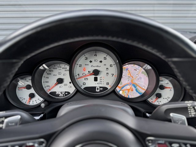 Used 2019 Porsche 911 Turbo image 20
