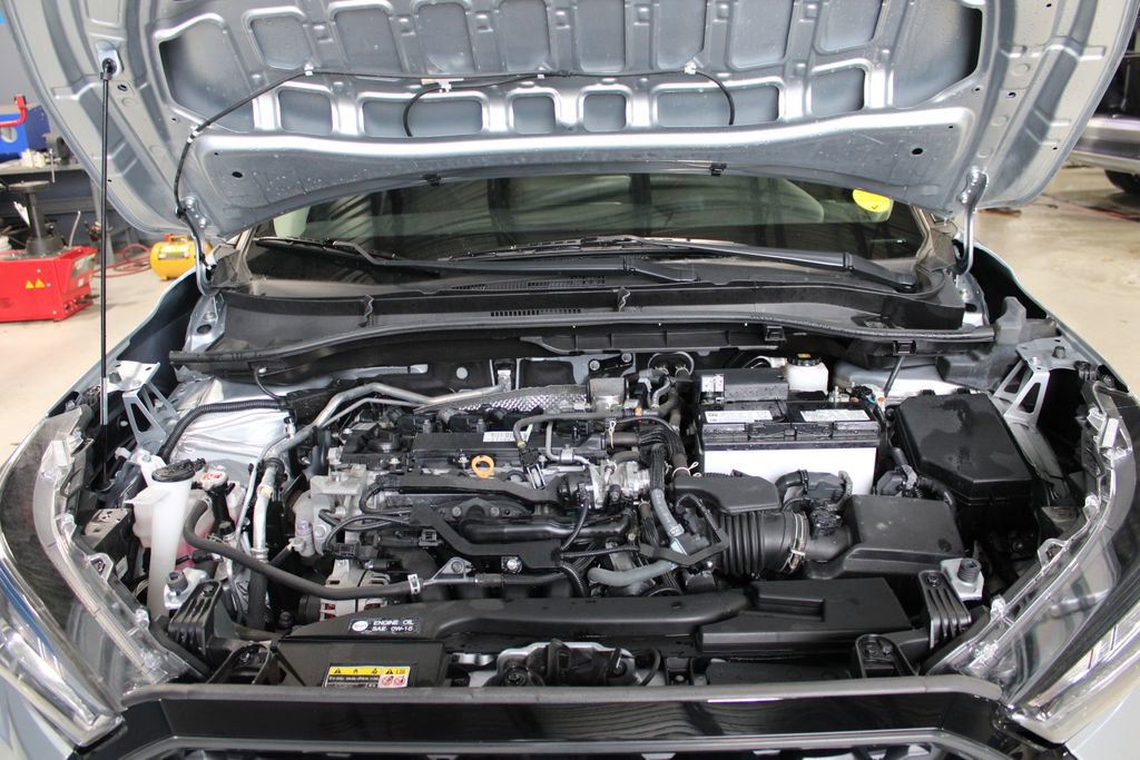 Used 2023 Toyota Corolla Cross LE FWD image 14