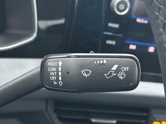 Certified 2025 Volkswagen Jetta SE image 37