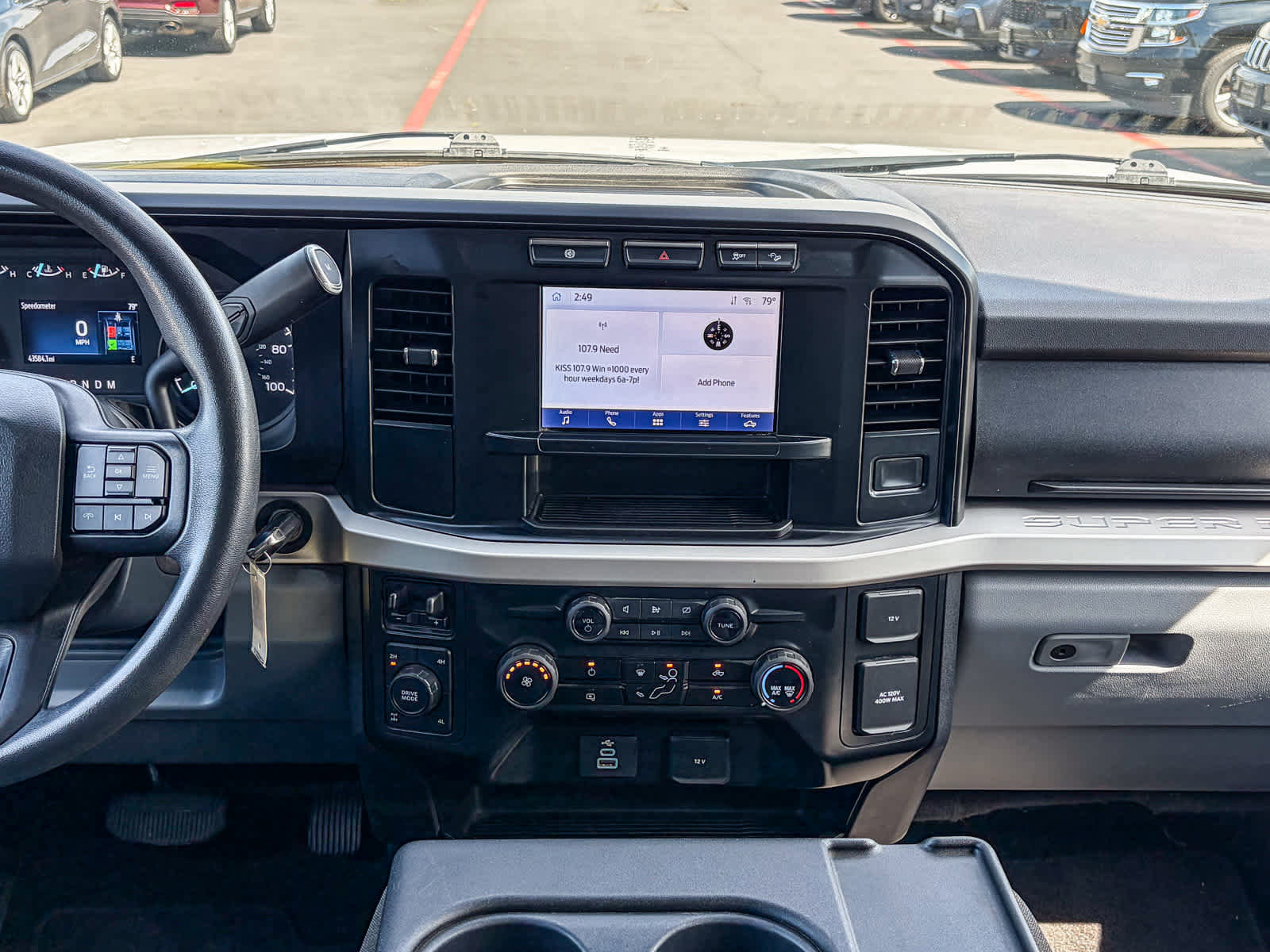 Used 2024 Ford F250 XLT w/ FX4 Off-Road Package AWD/4WD image 12