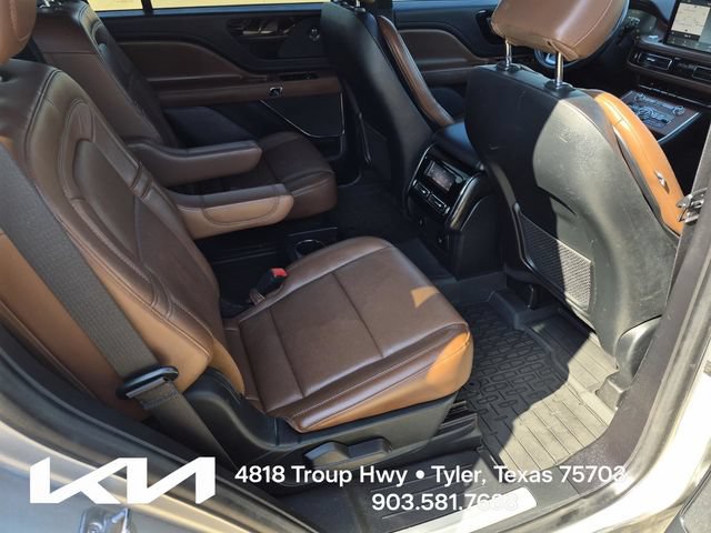 Used 2021 Lincoln Aviator Reserve w/ Elements Package Plus RWD image 15