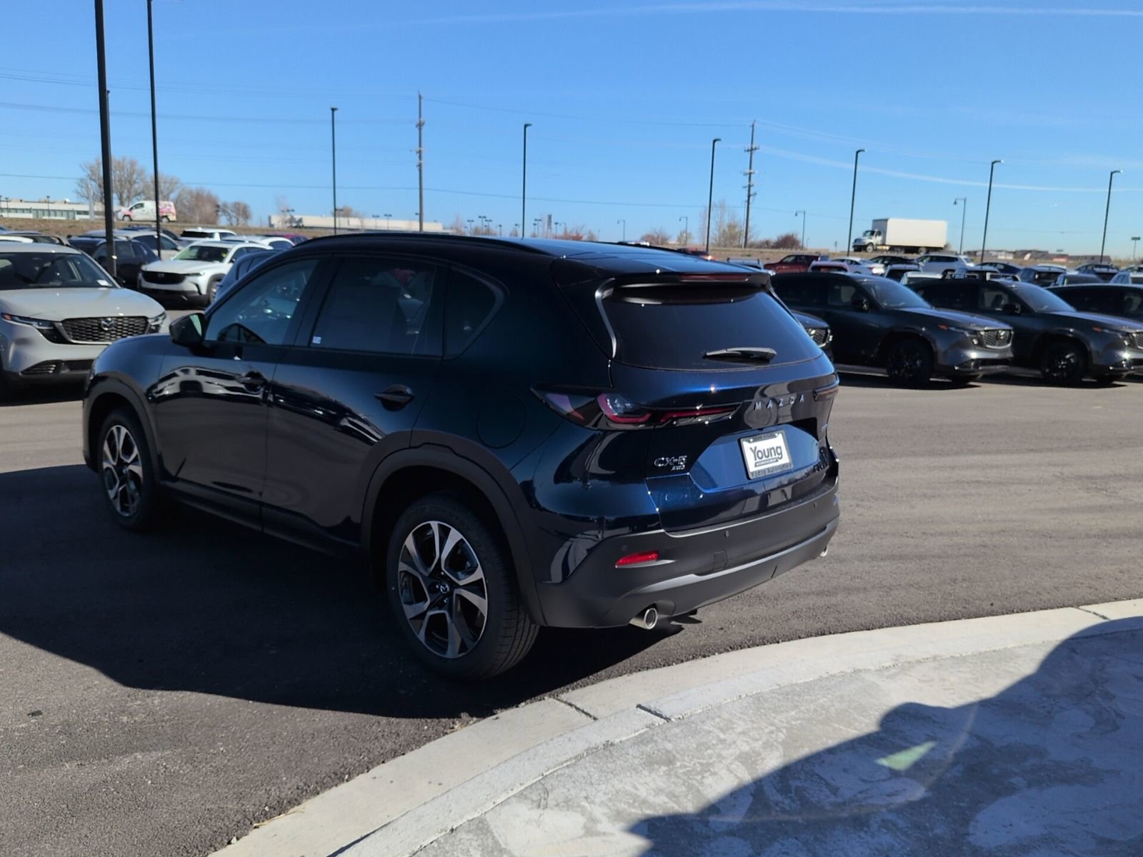 New 2026 MAZDA CX-5 Preferred AWD/4WD image 3