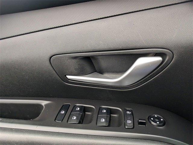 Certified 2022 Hyundai Tucson SEL image 11