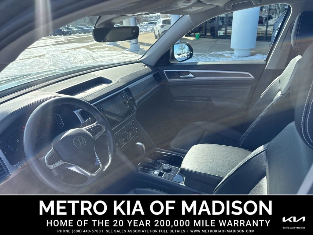Used 2022 Volkswagen Atlas SEL image 14
