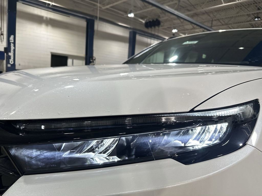 Used 2025 Honda CR-V Sport-L image 29