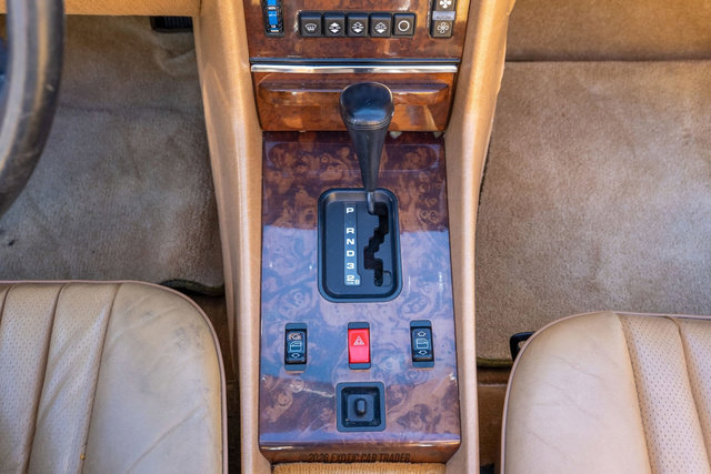 Used 1988 Mercedes-Benz 560 SL image 46