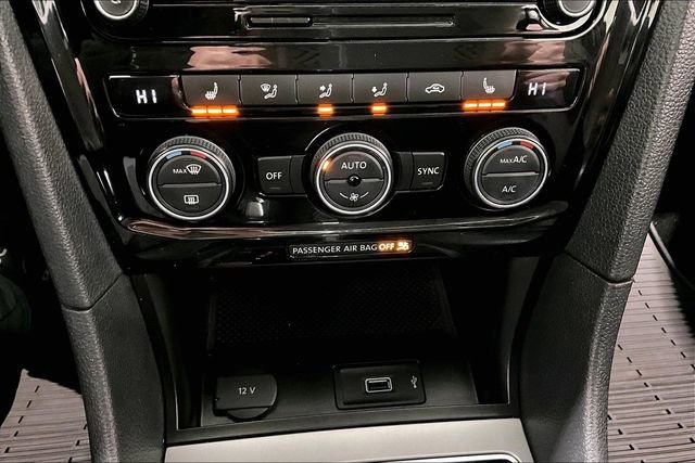 Used 2020 Volkswagen Passat 2.0T SEL image 16