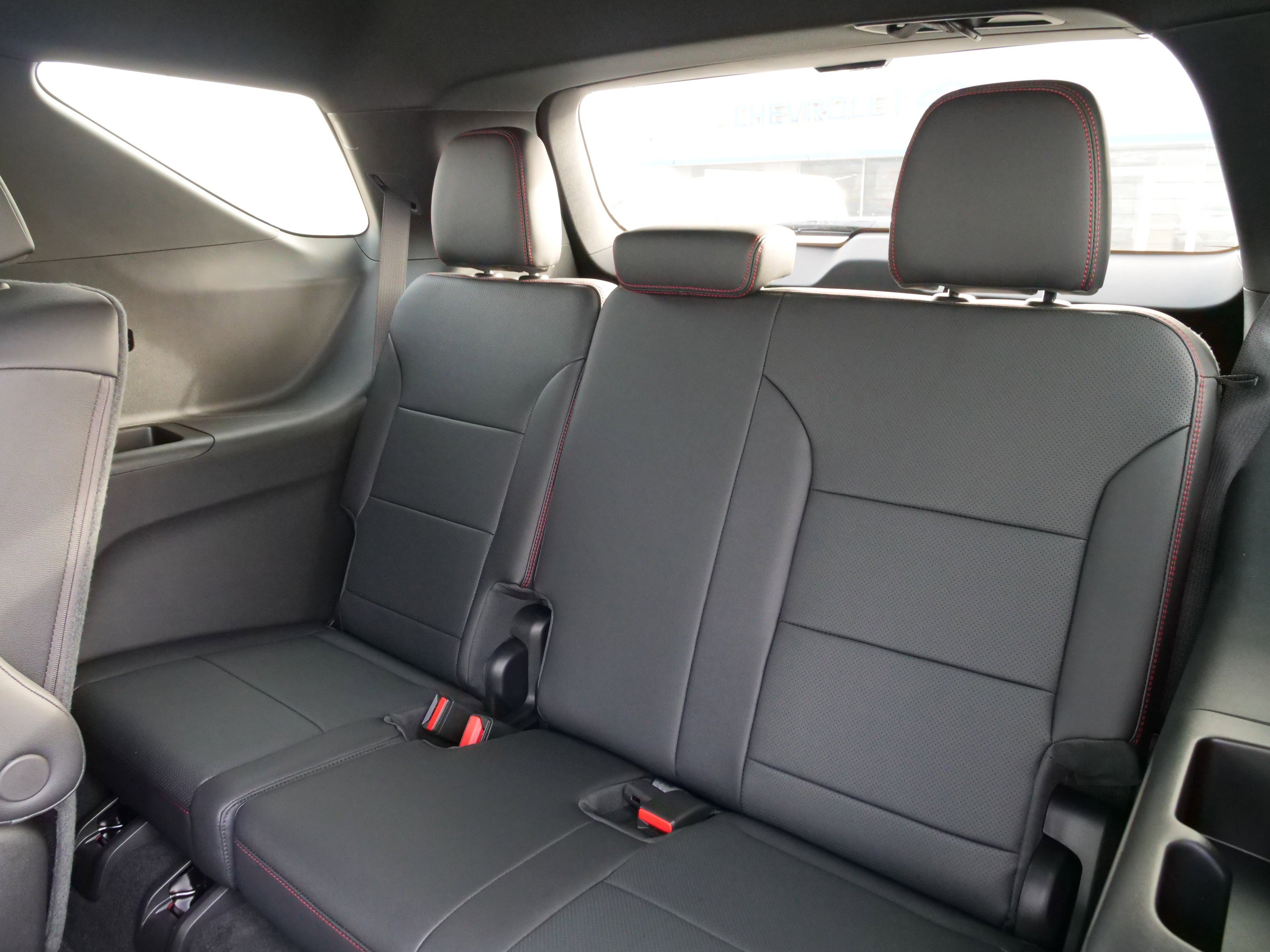 New 2026 Chevrolet Traverse RS image 15