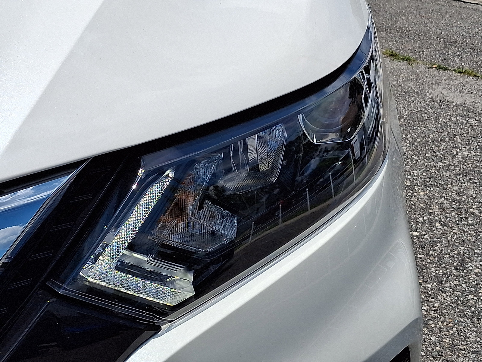 Certified 2022 Nissan Rogue Sport SL AWD/4WD image 9