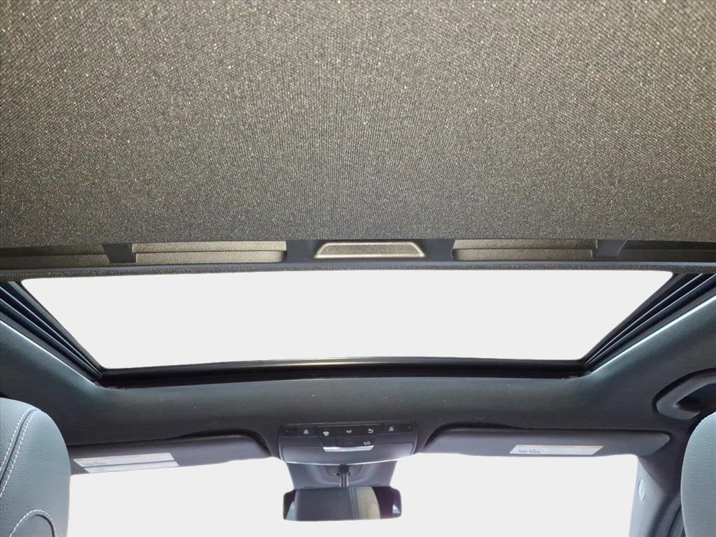 Used 2023 Mercedes-Benz GLC 300 4MATIC Coupe image 14