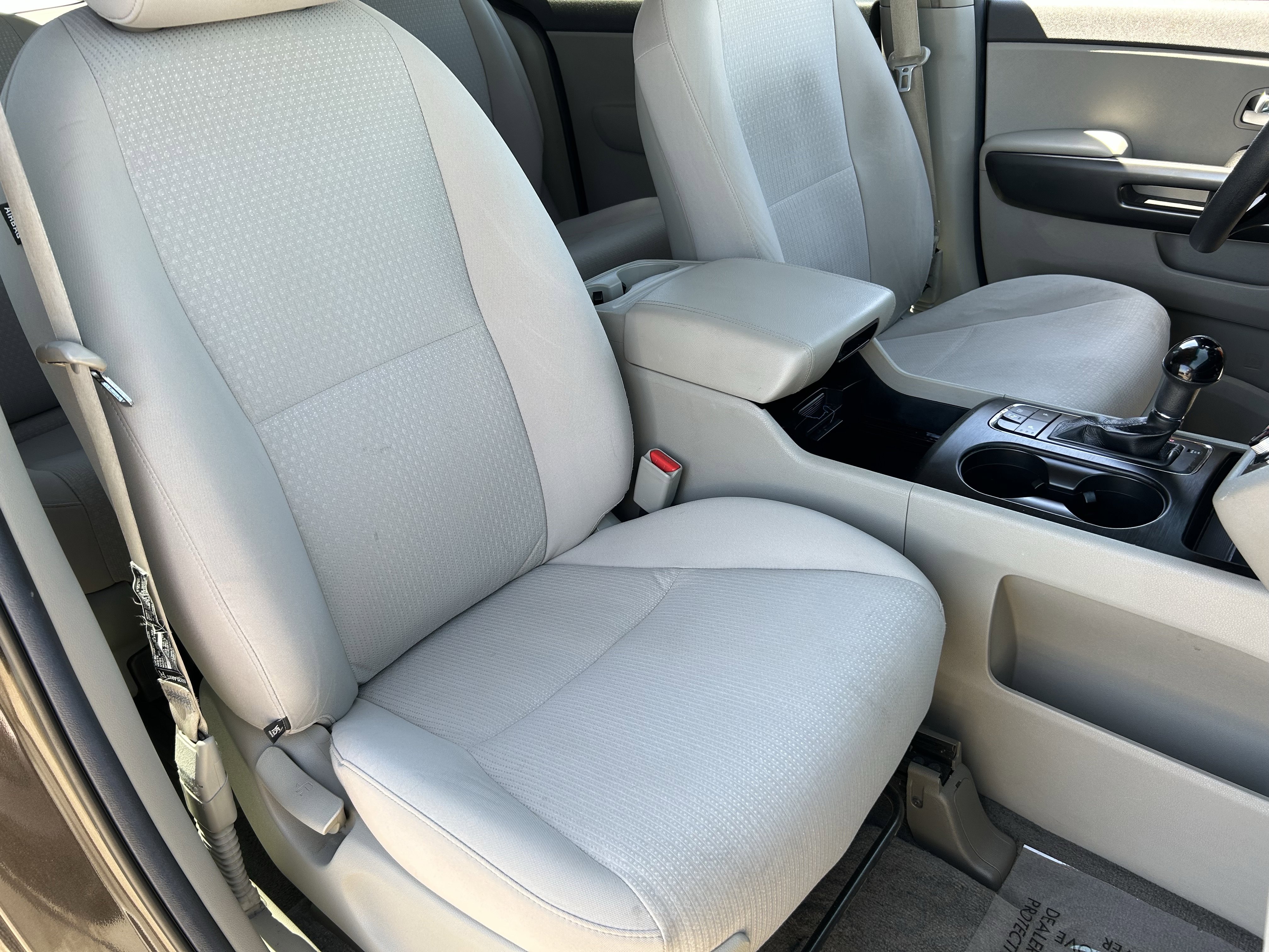 Used 2016 Kia Sedona LX w/ LX Convenience Package image 9