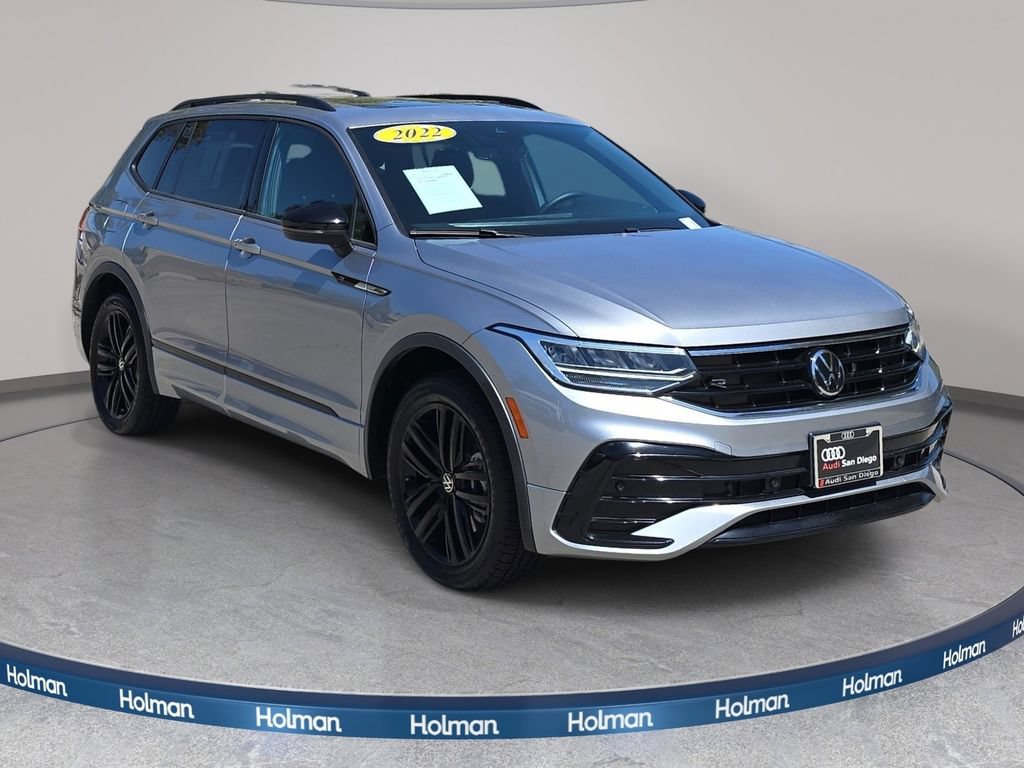 Used 2022 Volkswagen Tiguan SE R-Line FWD image 4