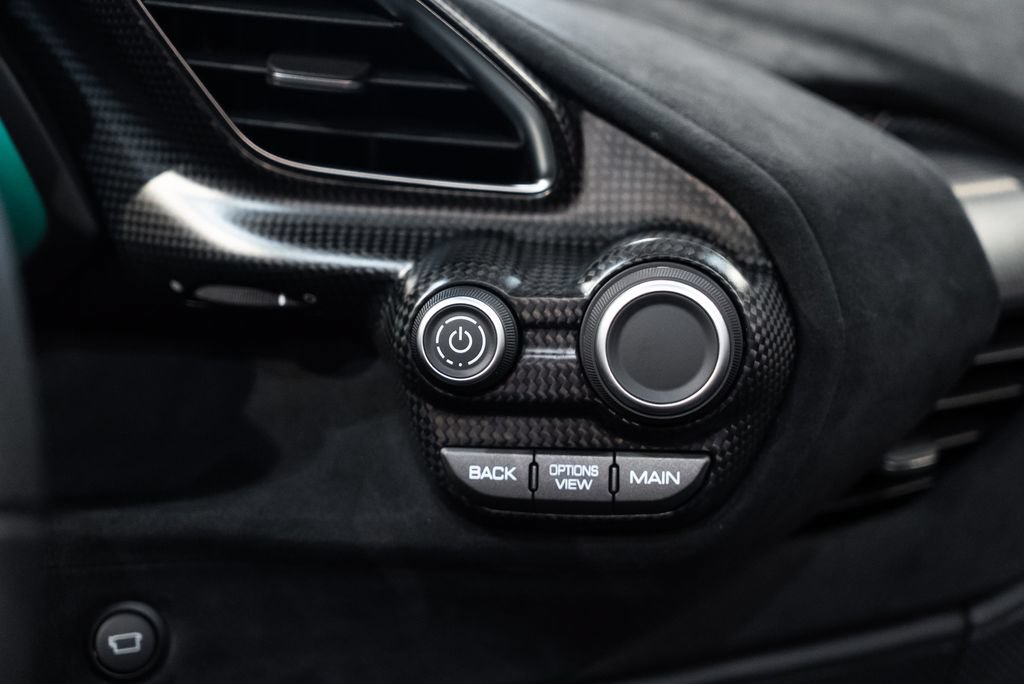 Certified 2019 Ferrari 488 Pista Spider RWD image 31
