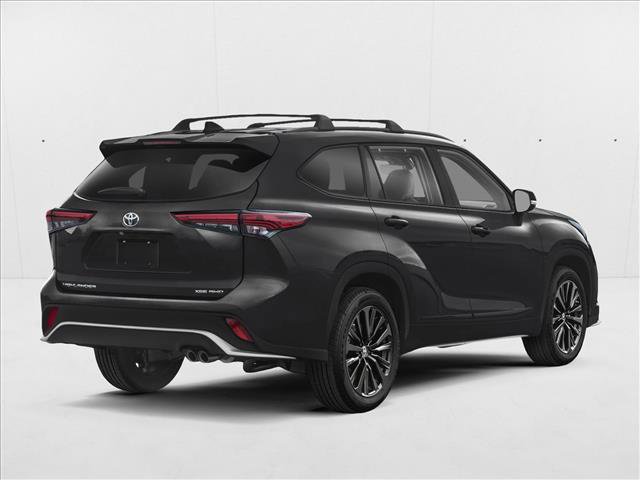 New 2026 Toyota Highlander XSE image 2