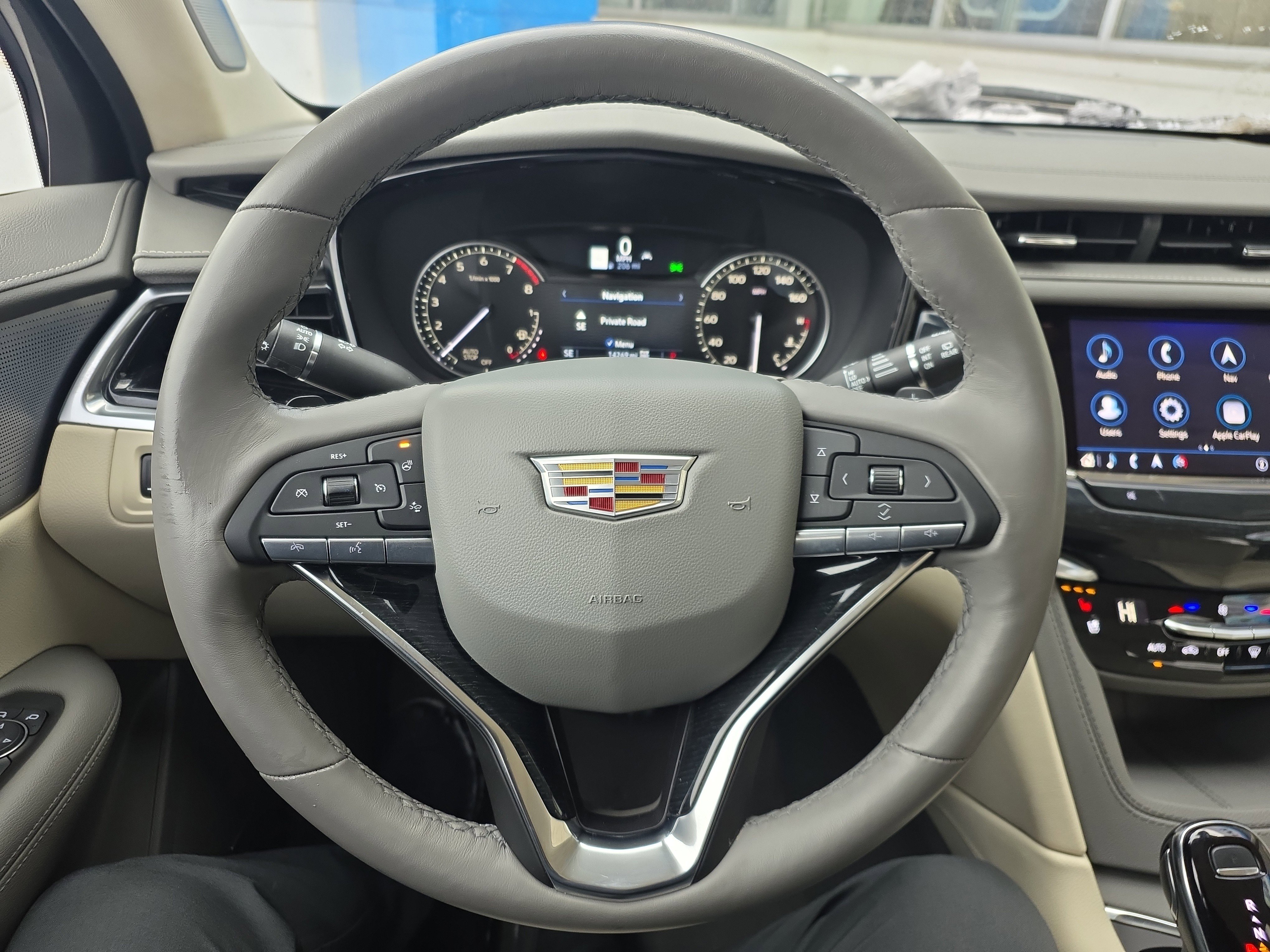 Certified 2025 Cadillac XT6 Premium Luxury image 23