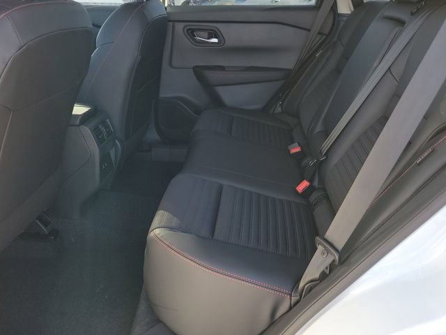 New 2026 Nissan Rogue SV image 7