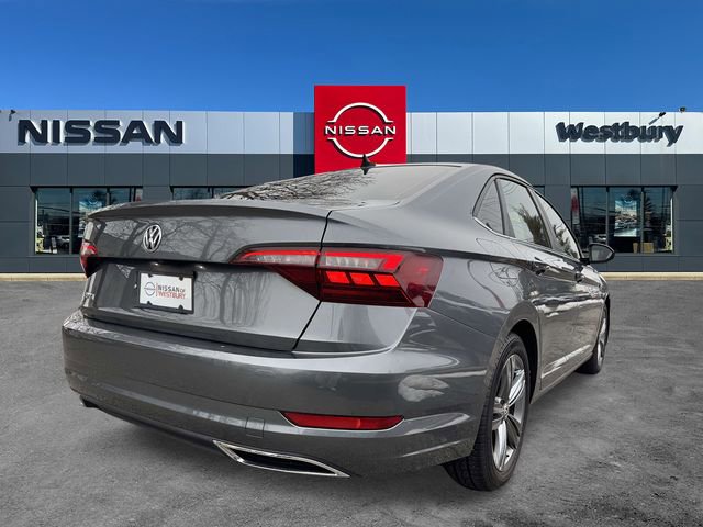 Used 2021 Volkswagen Jetta R-Line w/ R-Line Cold Weather Package image 7