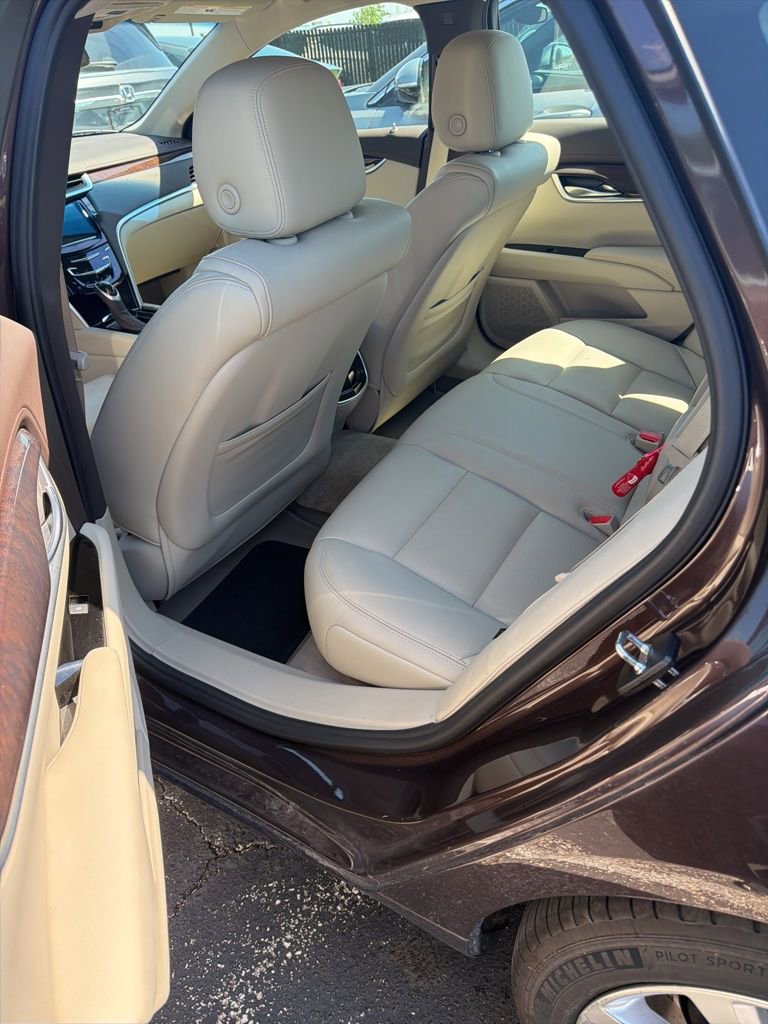 Used 2015 Cadillac XTS Luxury w/ Driver Awareness Package AWD/4WD image 11
