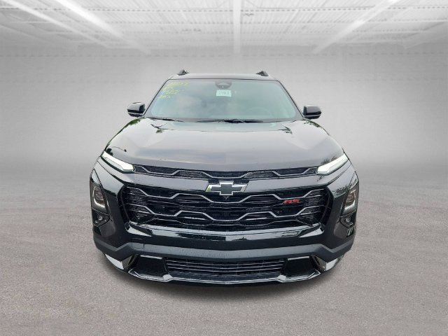 New 2027 Chevrolet Equinox RS w/ Safety and Technology Package FWD image 2
