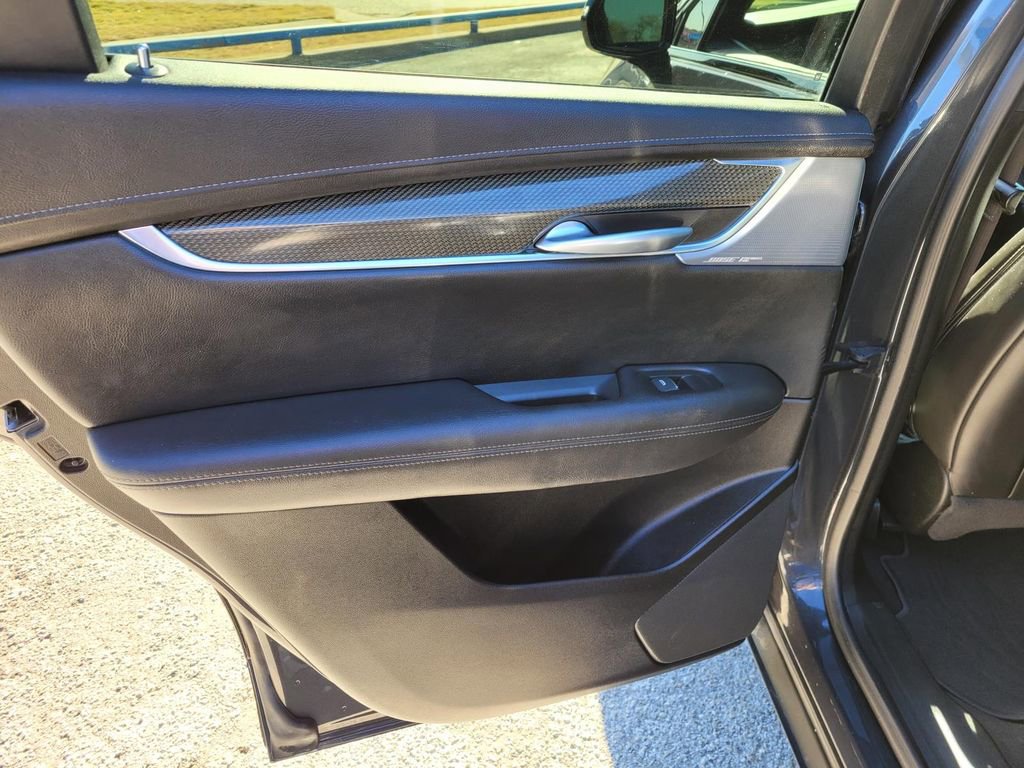 Used 2023 Cadillac XT5 Sportv image 16